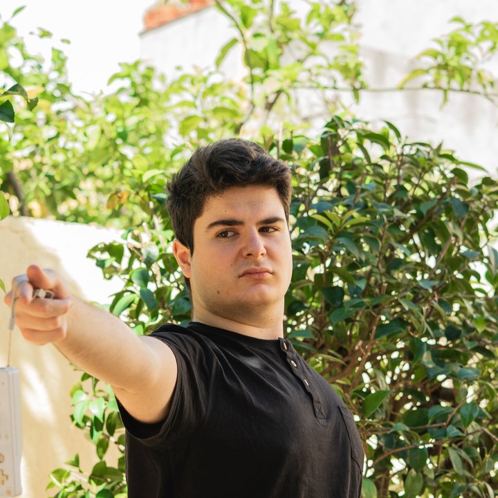 Jan España, Pacifist Half Programmer