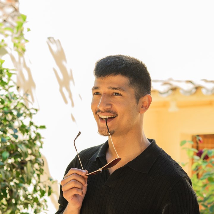 Jhon Taylor Figueroa, Public Relations Manager
